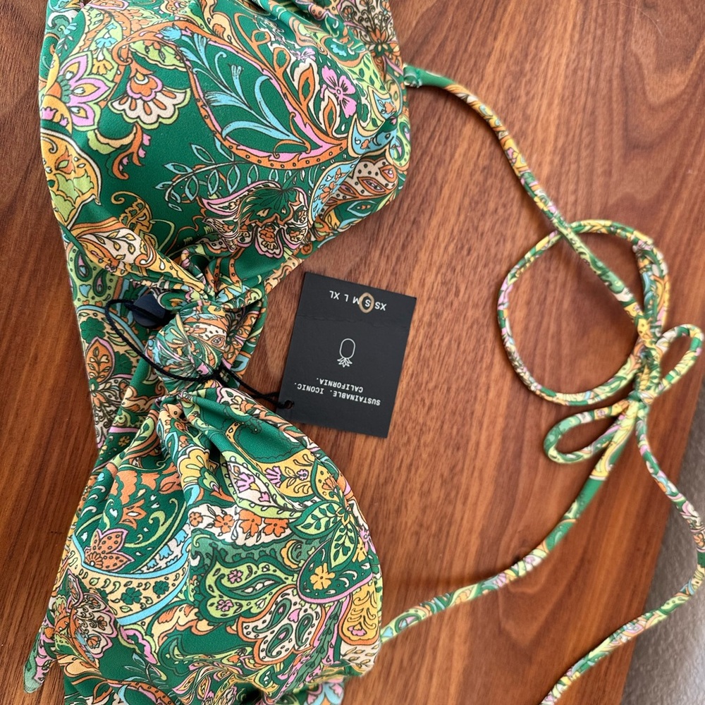 SKATIE Riviera Lyndi Top & Scarlett Bottoms NWT Small - Picture 2 of 4